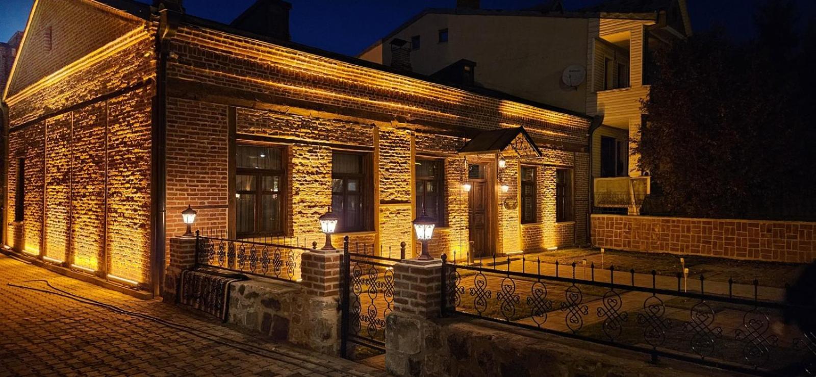 Mihman Konak Hotel Карс Экстерьер фото